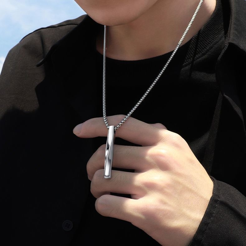 Spiral long necklace men and women trend ins simple personality hip-hop men's pendant boys pendant titanium steel cool jewelry