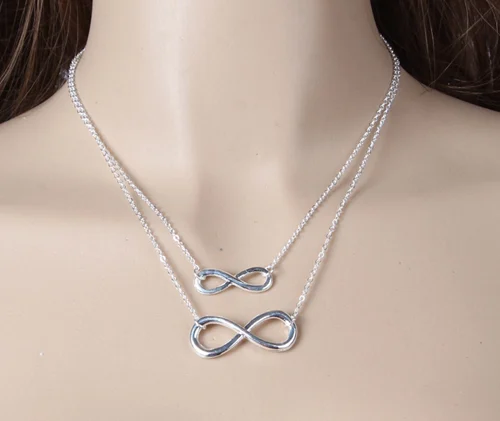 Lucky 8-character sequin multi-layer chain, pearl long rhinestone combination set, short necklace.