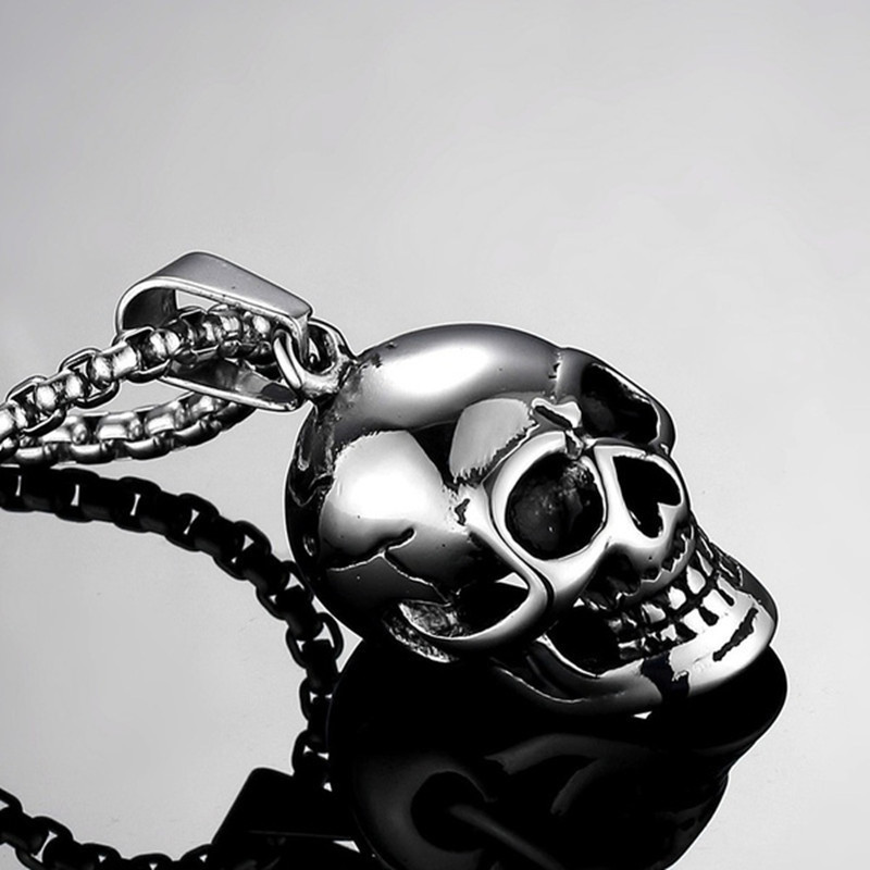 Oversized Skull Necklace Men'S Fashion Fashion Accessories