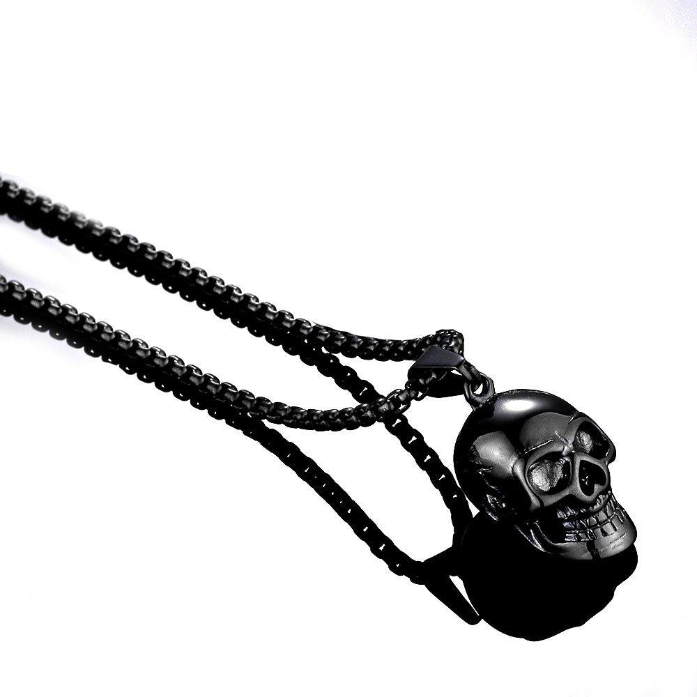 Oversized Skull Necklace Men'S Fashion Fashion Accessories