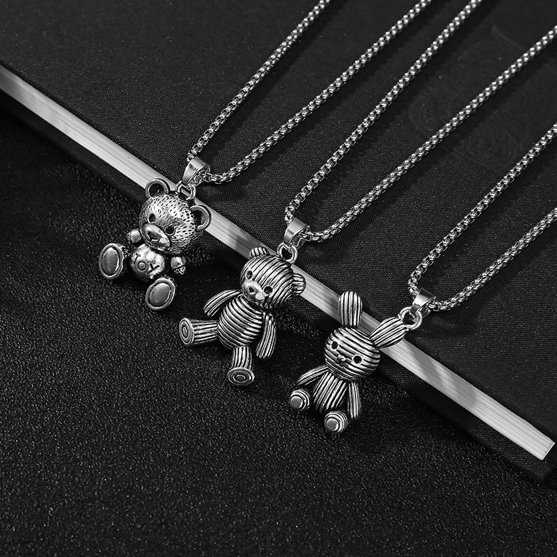 Hip Hop Wind Bear/Rabbit Necklace Trendy Cool Hop Hee Rabbit Pendant Bouncing Versatile Personalized Sweater Sweater Chain Men'S And Women'S Accessories