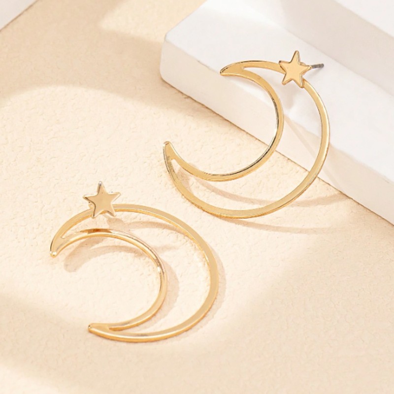 Fashion Personality Star Moon Removable Earrings Women'S Creative Style Holiday Gift Earrings