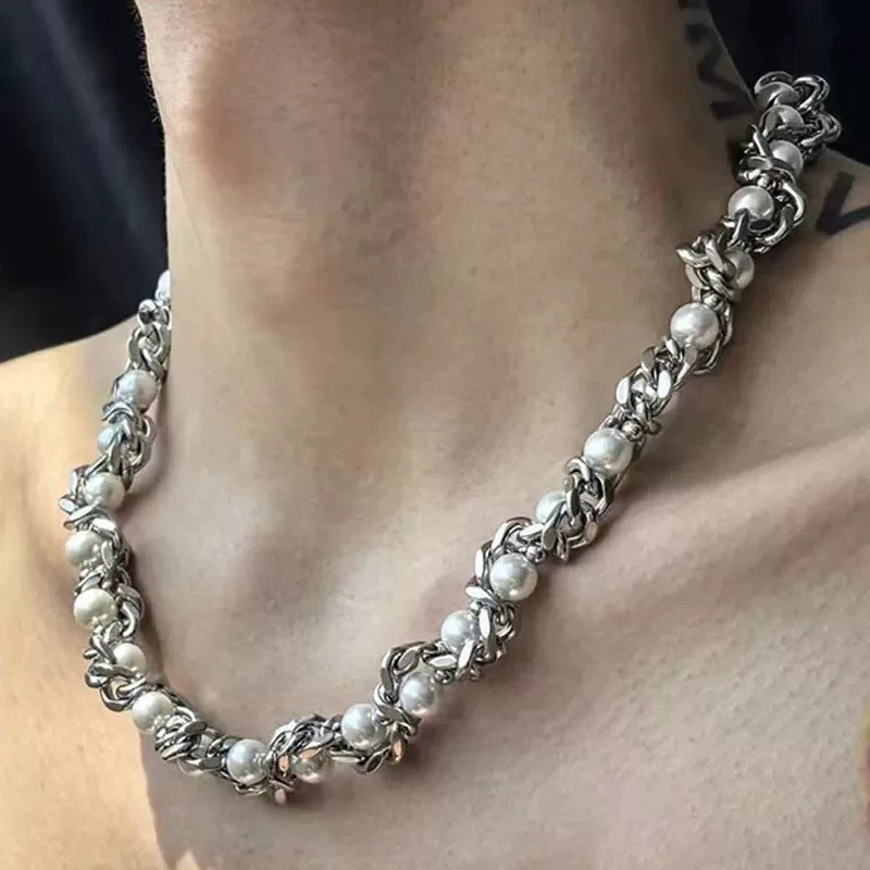 Niche Design Iris Flower Silver Pearl Necklace Men And Women The Same Choker Collarbone Chain