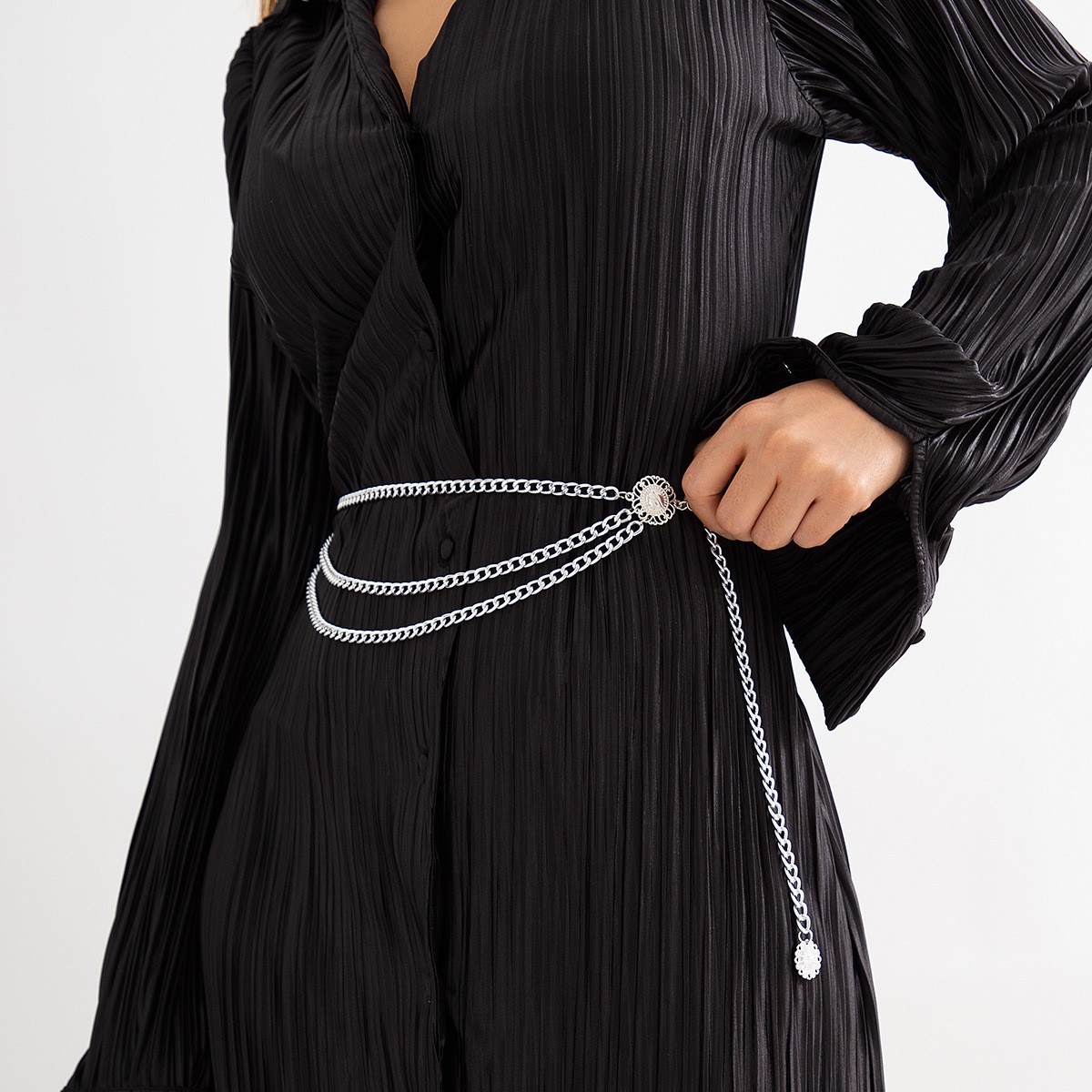 Alloy Multi-Layer Exaggerated Body Chain Female, Trend Queen Avatar Retro Street Shot Waist Chain