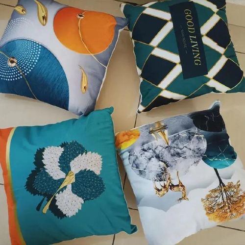 Johari 1Pcs New Style Digital Printing Throw Pillows And Cover Case Luxury Painted Geometric Cushion (ASSORTED)