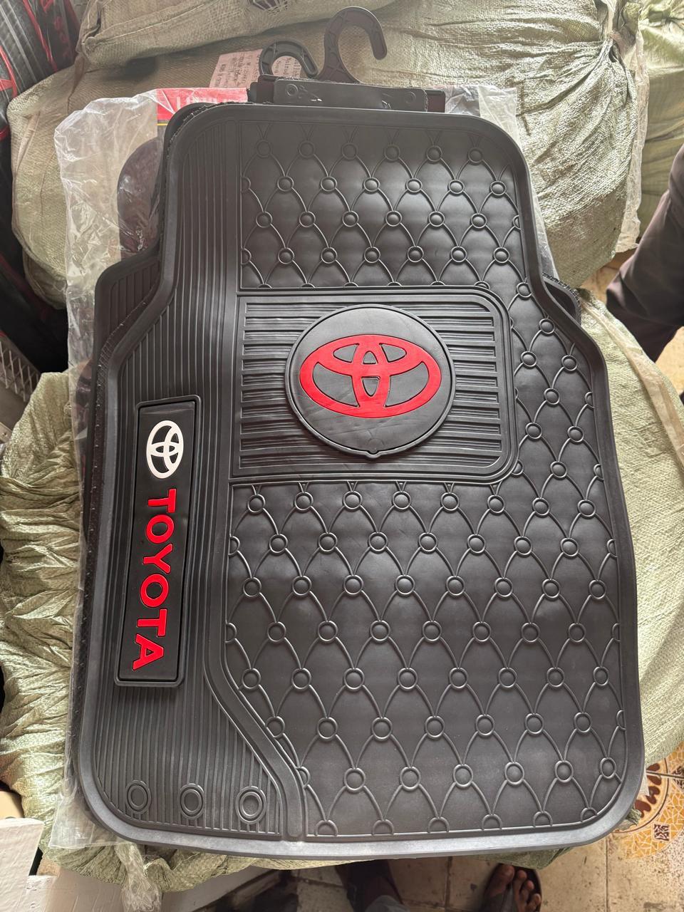 Toyota Branded Car floor mats 5pc Universal All Weather