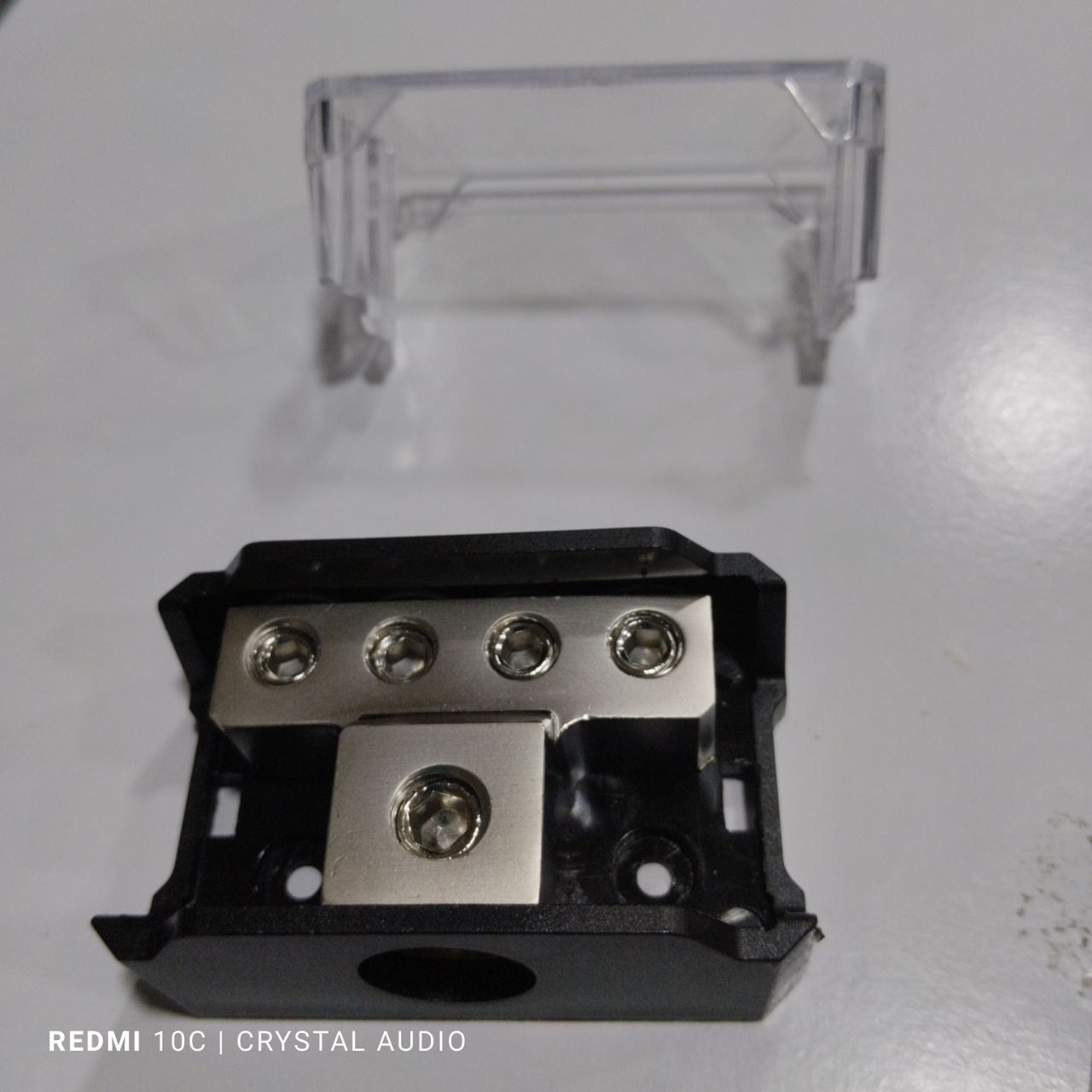 4 Way Power Distribution Block, 1/0 Gauge x 1 in 4 Gauge x 4 Out for Car Audio Amplifier Splitter 1pcs