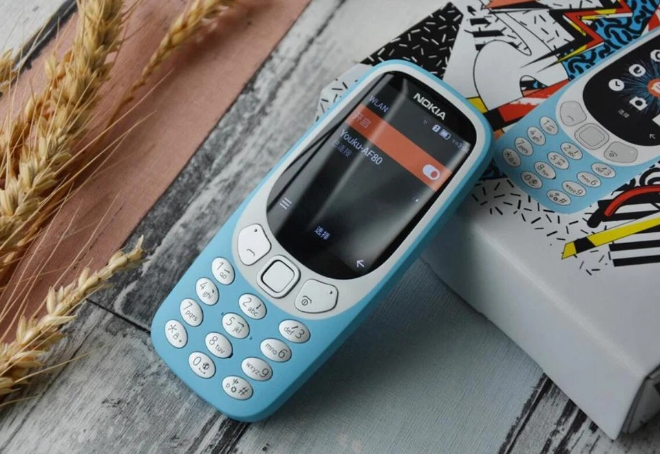 New Nokia 3310 4G 512MB Rom 256MB RAM 1200 mAh BIG BATTERY 2.4" screen display HD Camera 2MP Dual SIM Cards Unlocked Cheap Durable Old Phone Classic Featured phone