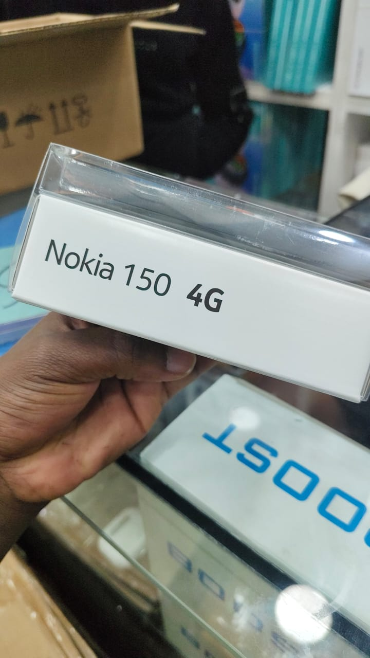 Original Nokia 150 4G (2023) 0.3MP FM radio 2.4" SCREEN DISPLAY Dual SIM 1400mAh BATTERY CAPACITY WITH Flashlight
Splash & dust resistant Mobile Phone Featured Phones