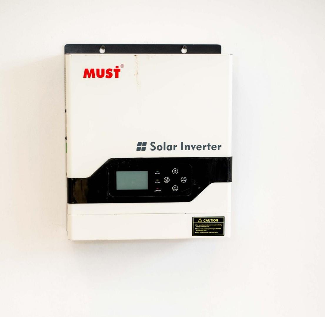 3KVA MUST Hybrid Inverter,24V,60A