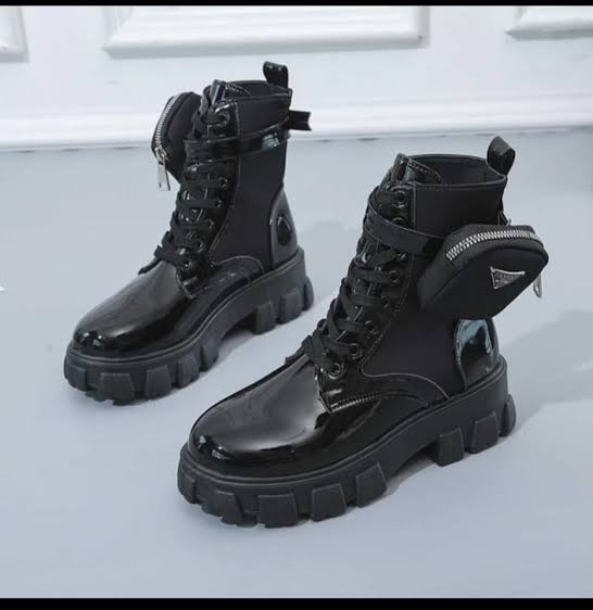 Ladies ❤️‍🔥 high quality boots Leather women boots ❤️‍🔥🥾 with standards