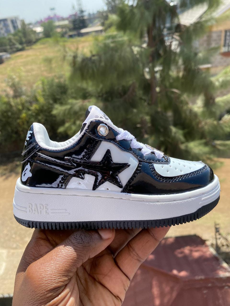 Babies ⚡kids high quality BAPESTAR UNISEX ❤️‍🔥 boys/ girls breathable fashioned kids sneakers ❤️‍🔥very cute