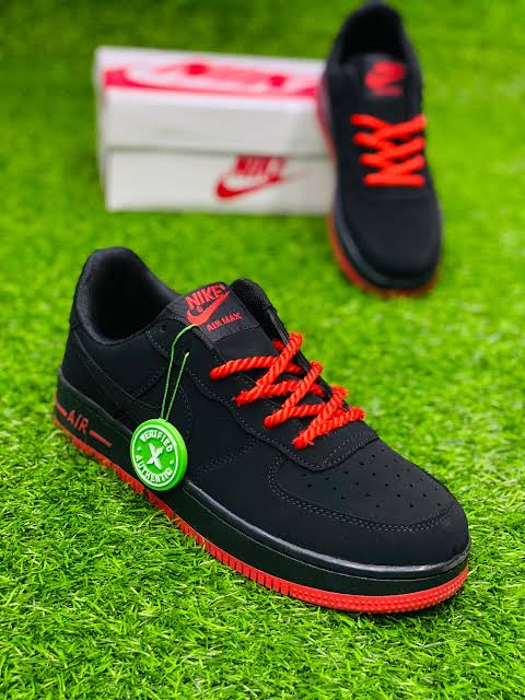 llatest AIRFORCE suend🥰high quality airforce one classic fasioned sneakers,UNISEX air force one suend shoes breatherble new arrival all season wearing airforce 1 ladies and men . very cute sneakers