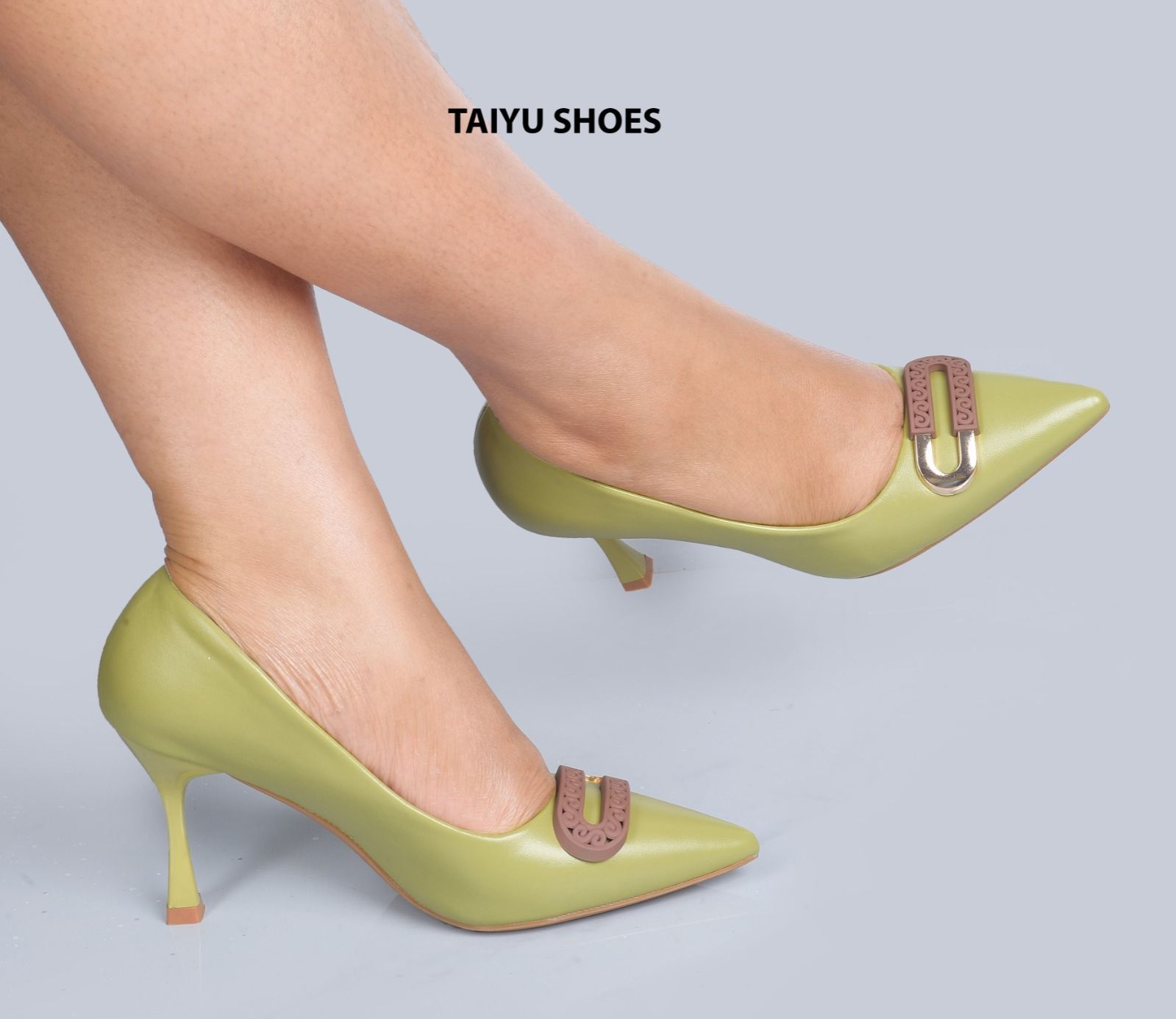 ⚡TAIYU HEELS NEW ARRIVAL⚡Classic BEAUTIFUL HEELS vintage /ladies women heels.High quality latest design  shoes  the best/latest shoe in market .Very classic elegant heels ⚡cute as pictured⚡