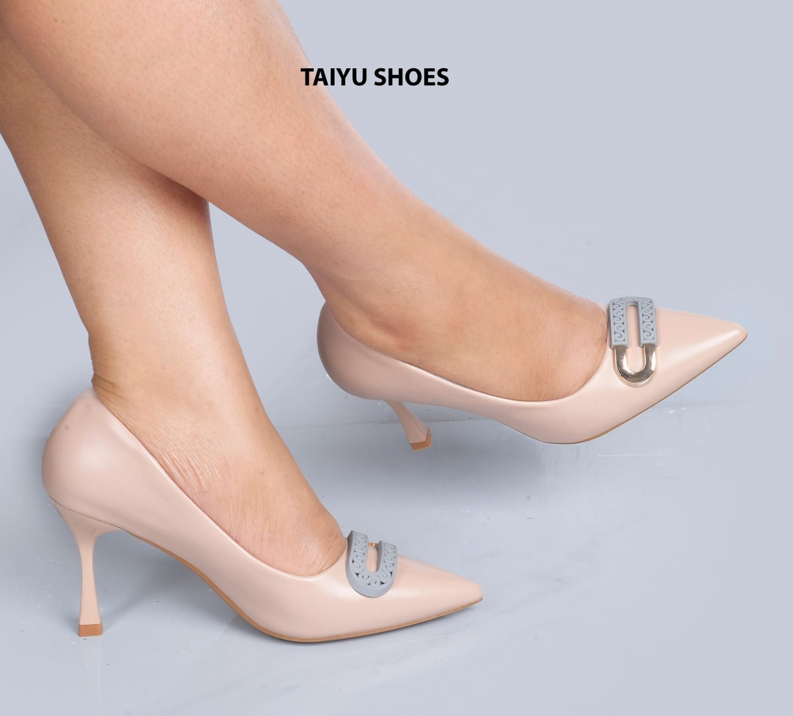 ⚡TAIYU HEELS NEW ARRIVAL⚡Classic BEAUTIFUL HEELS vintage /ladies women heels.High quality latest design  shoes  the best/latest shoe in market .Very classic elegant heels ⚡cute as pictured⚡