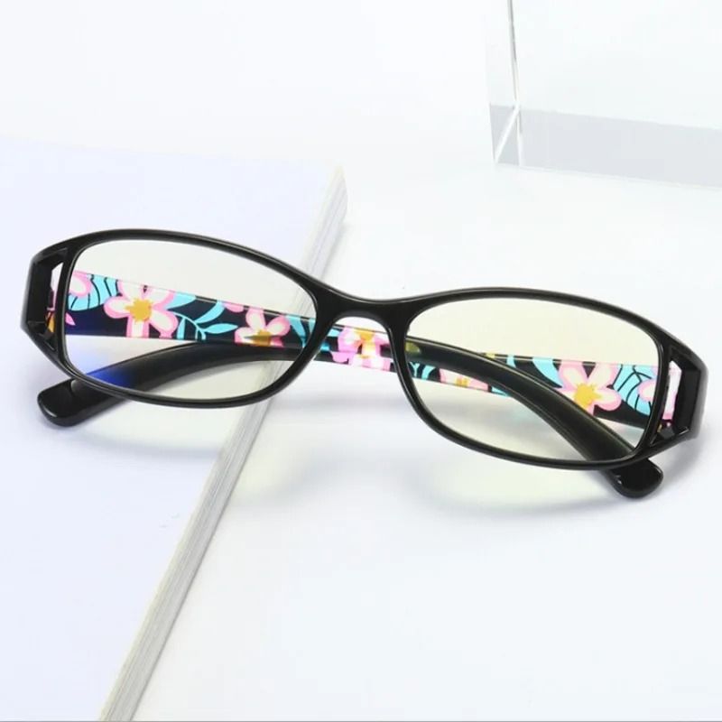 A Pair of PC Printed Reading Glasses Gorgeous Female Anti-Blu-ray Retro HD Glasses for the Elderly Fashion Reading Glasses