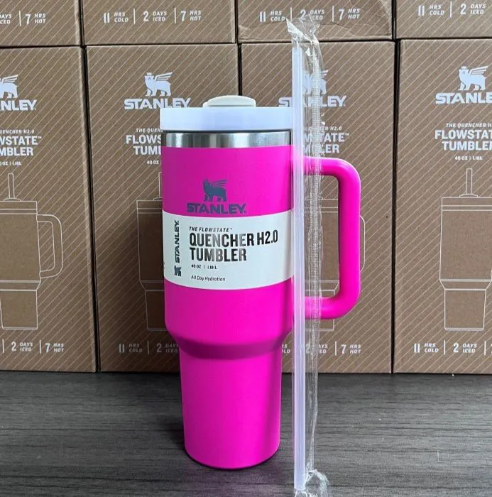 Stanley cup Stainless Steel Tumbler with Handle & Straw Lid, Insulated Reusable Stainless Steel Travel Mug double wall vacuum insulation technology, keeping your drinks at the perfect temp