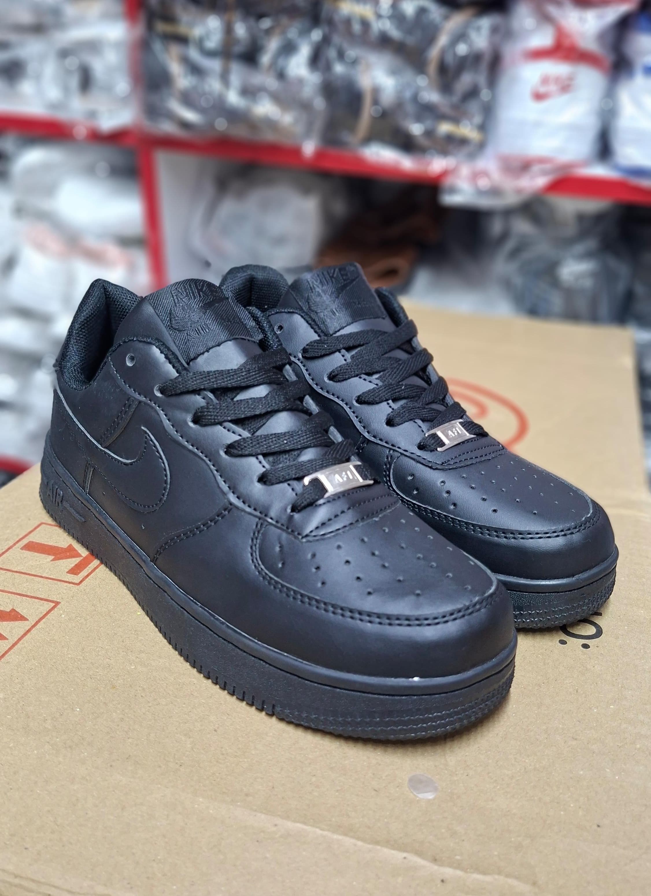 OFFER HIGH-QUALITY AIR FORCE 1 "TRIPLE BLACK" AIR FORCE 1, COLOR BLACK, HIGH-QUALITY SNEAKERS. Best shop for Air Force, Air Jordan, Air Max TN, and Air Force sneakers.