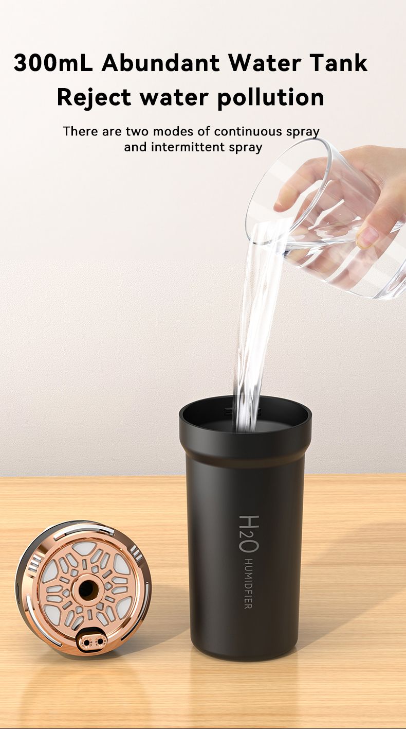 New Humidifier Mini USB Portable Desktop Bedroom Starry Sky Projector Lamp Car Humidifier