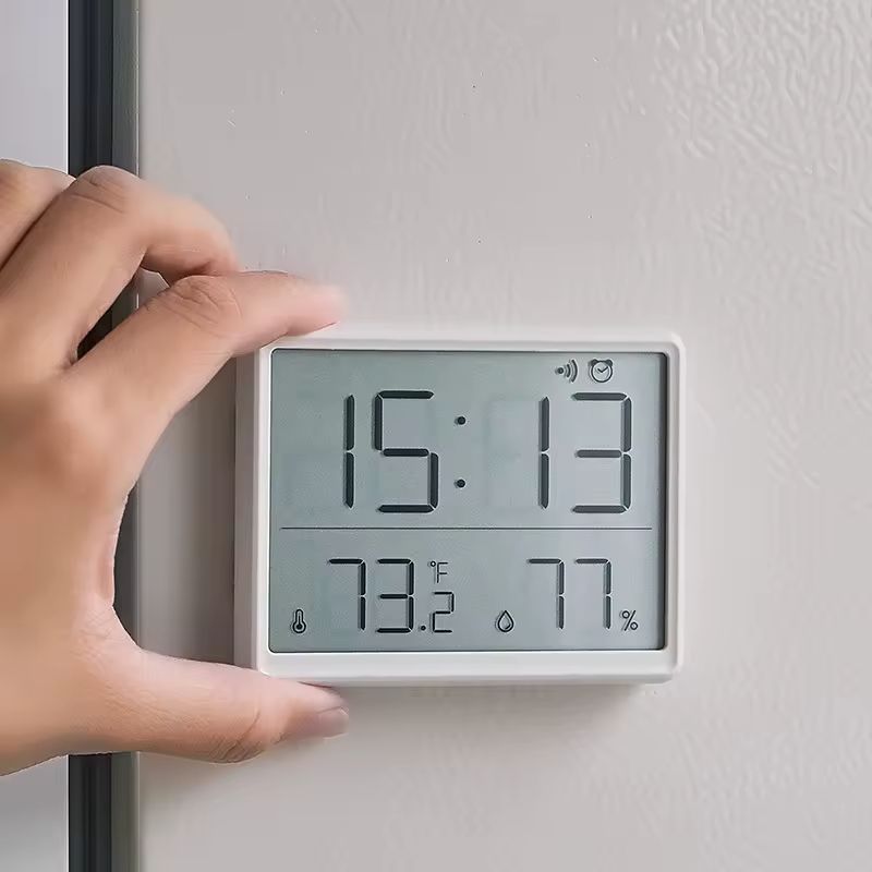 Digital alarm clock large screen date temperature and humidity display multi-function desk refrigerator wall-mounted magnetic household hygrometer clock