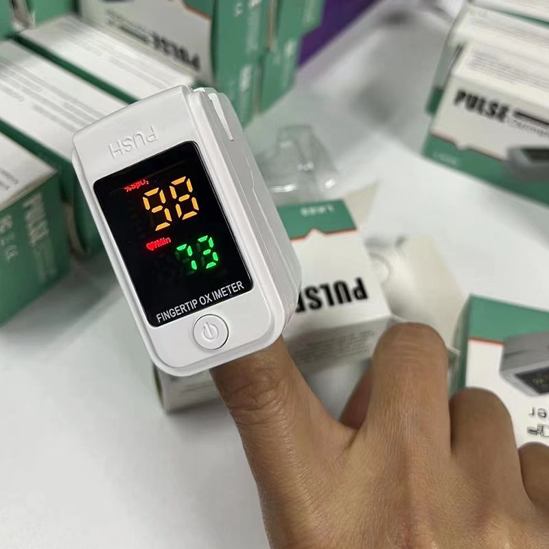 Portable Finger Pulse Oximeter Blood Oxygen Heart Rate Saturation Meter Fingertip Oximetro Pulse Oximeter Finger Clip Pulse Monitor Home Monitoring Pulse Oximeter Blood Oxygen Saturation Detector Clip