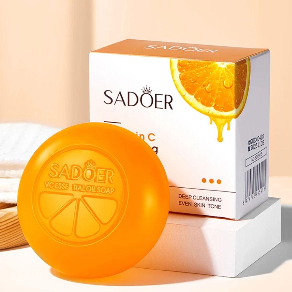SADOER Body And Face Vitamin C Soap, Vitamin C Black Spots Whitening Soap, Removes Dirt, Whiten Black Spots, Fade Dark Marks, Brighten Skin,