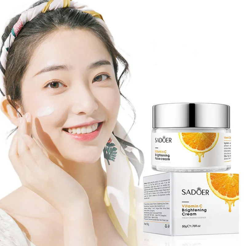 Sadoer 5 Pieces, Vitamin C Foaming Cleanser+ 2 Pieces Vitamin C Face Mask + Vitamin C Cream + Vitamin C Face Serum, For Face Brightening, Soothing, Moisturizing, Smoothing, Anti Wrinkles, Even Tone