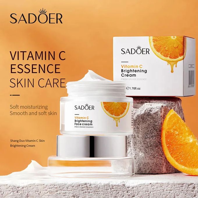Sadoer 5 Pieces, Vitamin C Foaming Cleanser+ 2 Pieces Vitamin C Face Mask + Vitamin C Cream + Vitamin C Face Serum, For Face Brightening, Soothing, Moisturizing, Smoothing, Anti Wrinkles, Even Tone