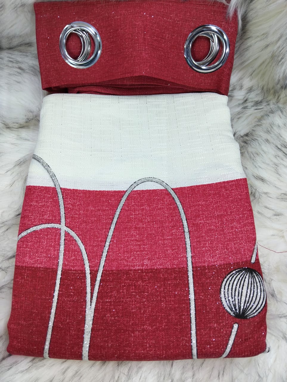 2pcs Curtain curtains 3m(2*1.5m) without sheer 1.5meter e a ch.BLACKOUT DESING
COMES WITH  HIDDEN RINGS
Best material in the market
Quality guaranteed
Visit store for curtain rods 
Wrinkle Free
Eyelet