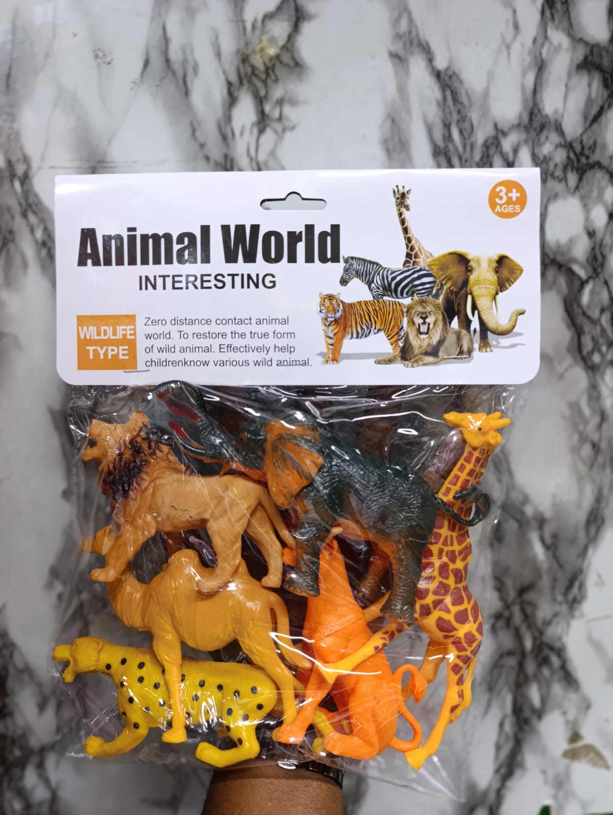✔️🥭NEW IN🥭🥭Wild Animals Set (Hard rubber material) Sealed pack.Wild animal figurines toys are great to use with home school, for fun bobble entertainment during a road trip, as props for your child