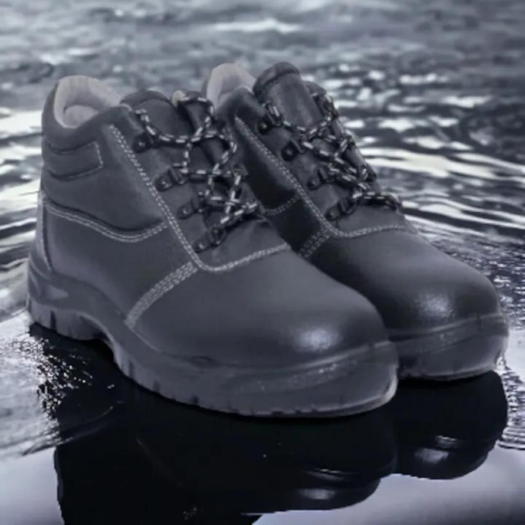 Ultimate Safety and Comfort: Generic Home and Industrial High-Quality Anti-Slip Safety Boots  Step into unparalleled safety and comfort with our Generic Home and Industrial High-Quality Anti-Slip Safe