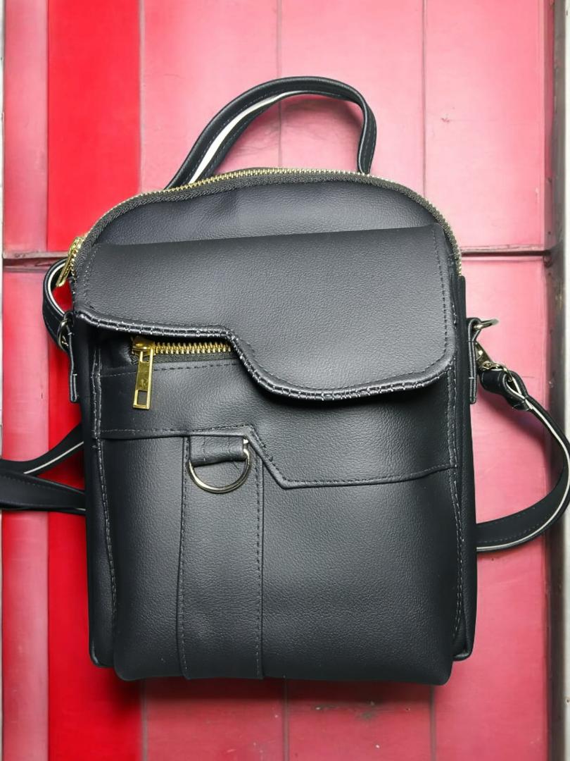 Elegant Women’s 1 Handbag Set with Matching Accessory - Versatile Designer Fashion Shoulder Bags in Multiple Shades | Durable, spacious & trendy