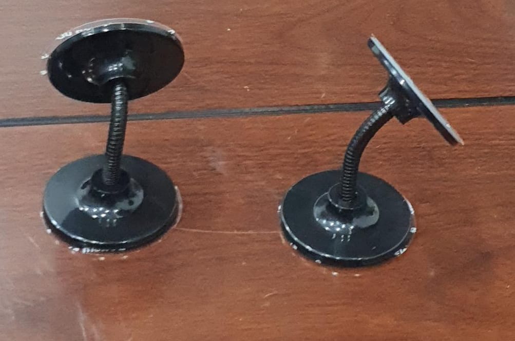 Strong adhesive 360 rotating magical  phone holder