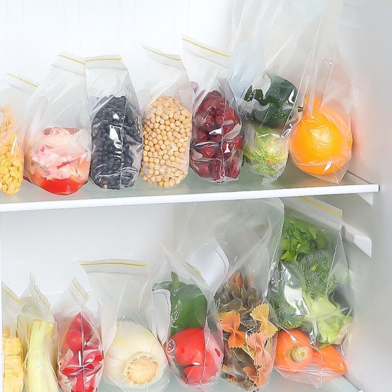 Reusable Fridge Storage Zipper Freezer Bags 2kg 12pcs.The zip-lock bags are BPA-free and environmentally friendly. They can be recycled once used and are easy to use. You can use the bags to store you