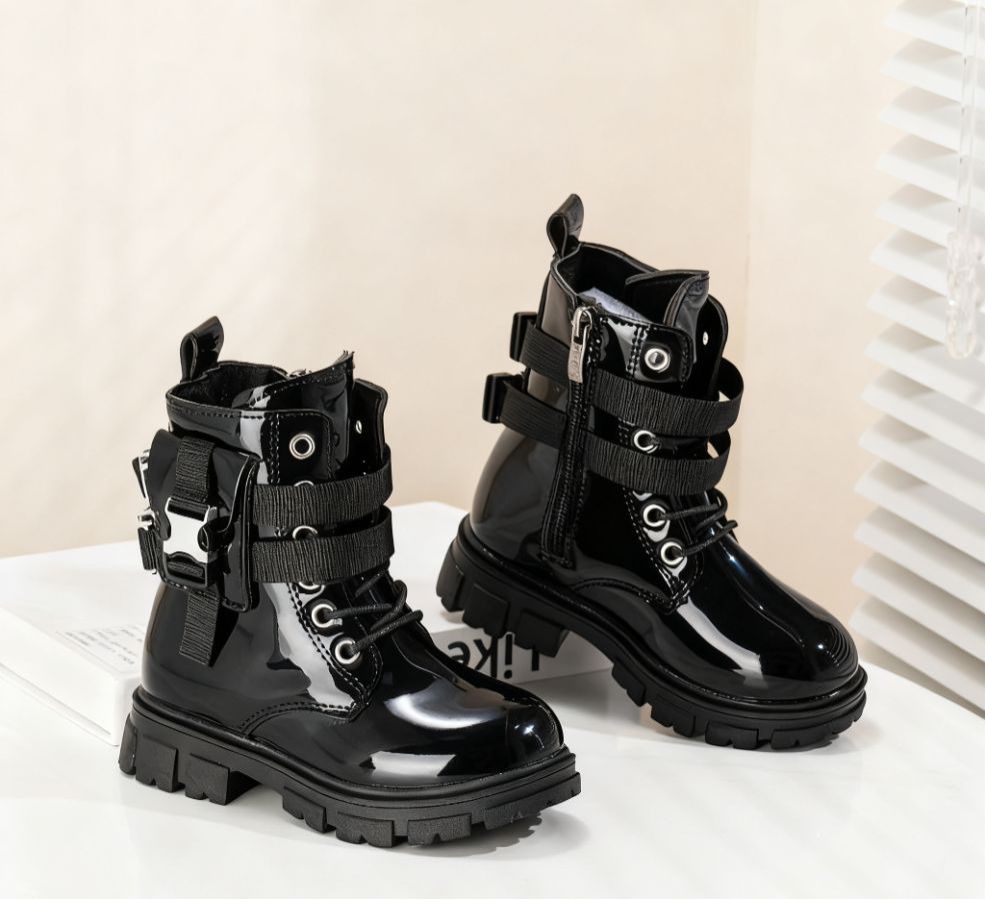 Quality Kids Wetlook Boots , Waterproof Shiny Rubber Boots for Boys & Girls