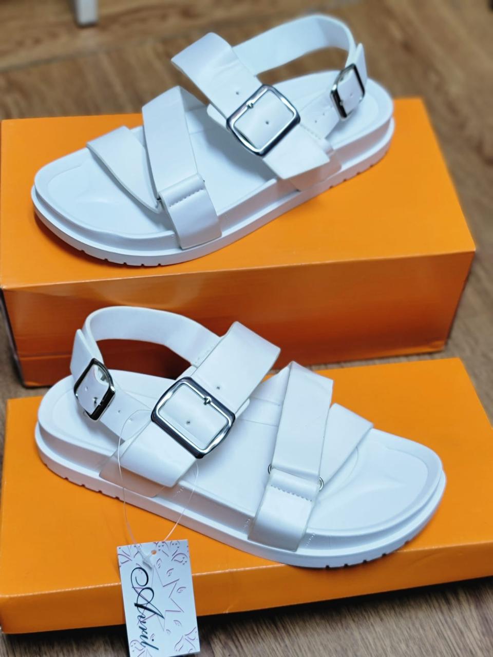 Men’s Premium White and Black Comfort Platform Sandals – Adjustable Buckle Open Outdoor Shoes