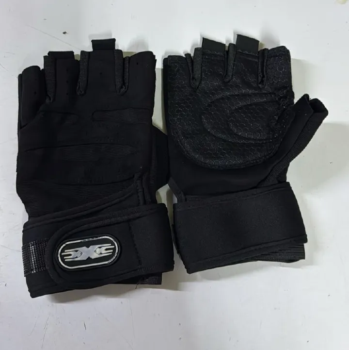 Black Weightlifting Gloves: Half-Finger Breathable Padded Palms Adjustable Wrist Straps Quick-Dry Polyester Grip Protection Callus Prevention Gym Cross-Training Cycling Gift preventing calluses