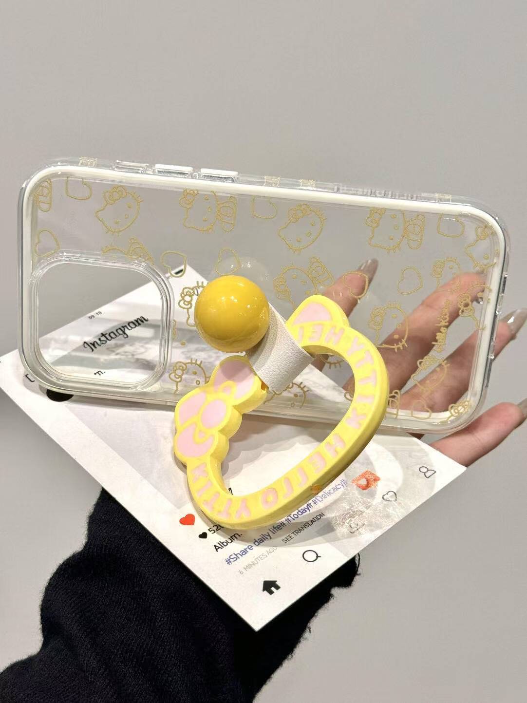 Cute full-screen Hello Kitty phone case for iPhone 16 Pro Max. Apple 15, new model 14, female 13/12/11.