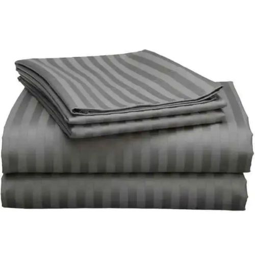 Fashion White Cotton Bedsheets Set Of 4 Pcs(2 Bedsheets And 2Pillowcases) 4 piece bedsheet set that includes 2 flat sheet, and 2 pieces of king-size pillowcases. Resistant to in sheet &pillowcases set