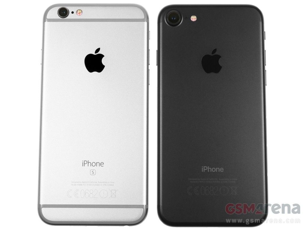 USED iPhone 7 128 GB Sliver Black Gold RoseGold 4.7 inches P67 dust/water resistant Retina IPS LCD 4.7 inches 12 MP,Fingerprint (front-mounted), accelerometer, gyro, proximity, compass, barometer Ligh