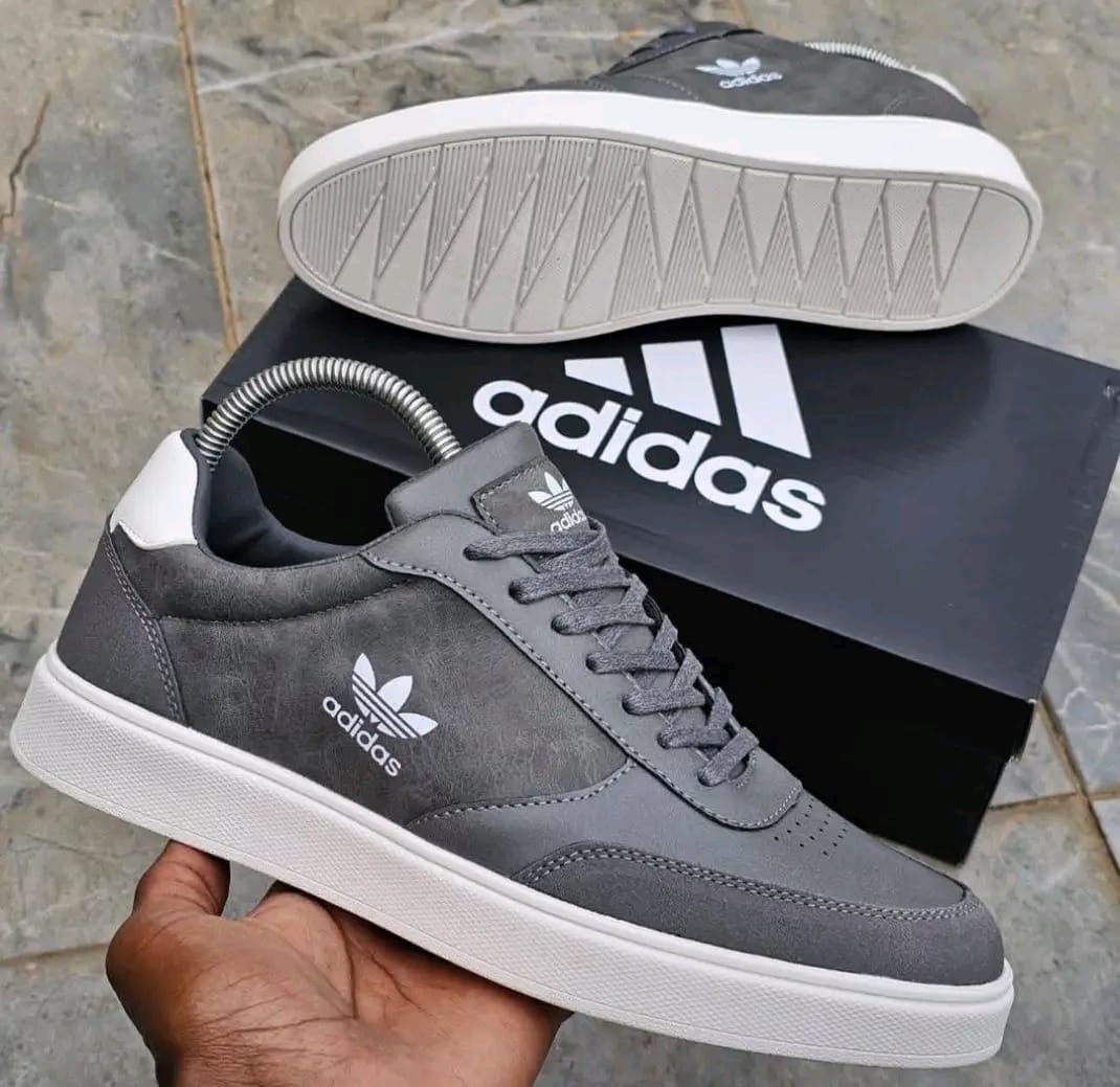 High Quality Cute 🥰Jordan 4 sneakers 🔥 unisex fashion shoes