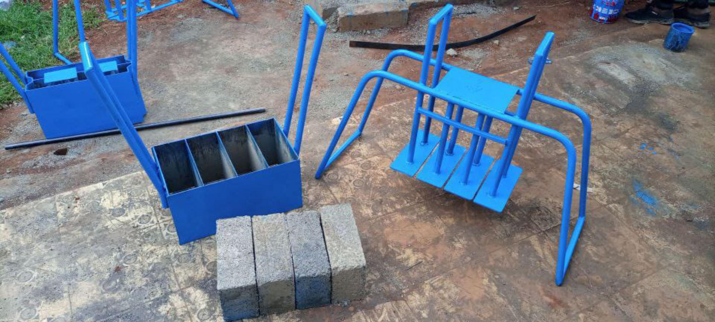 4 in 1 Block Interlocking Brick Making Machine