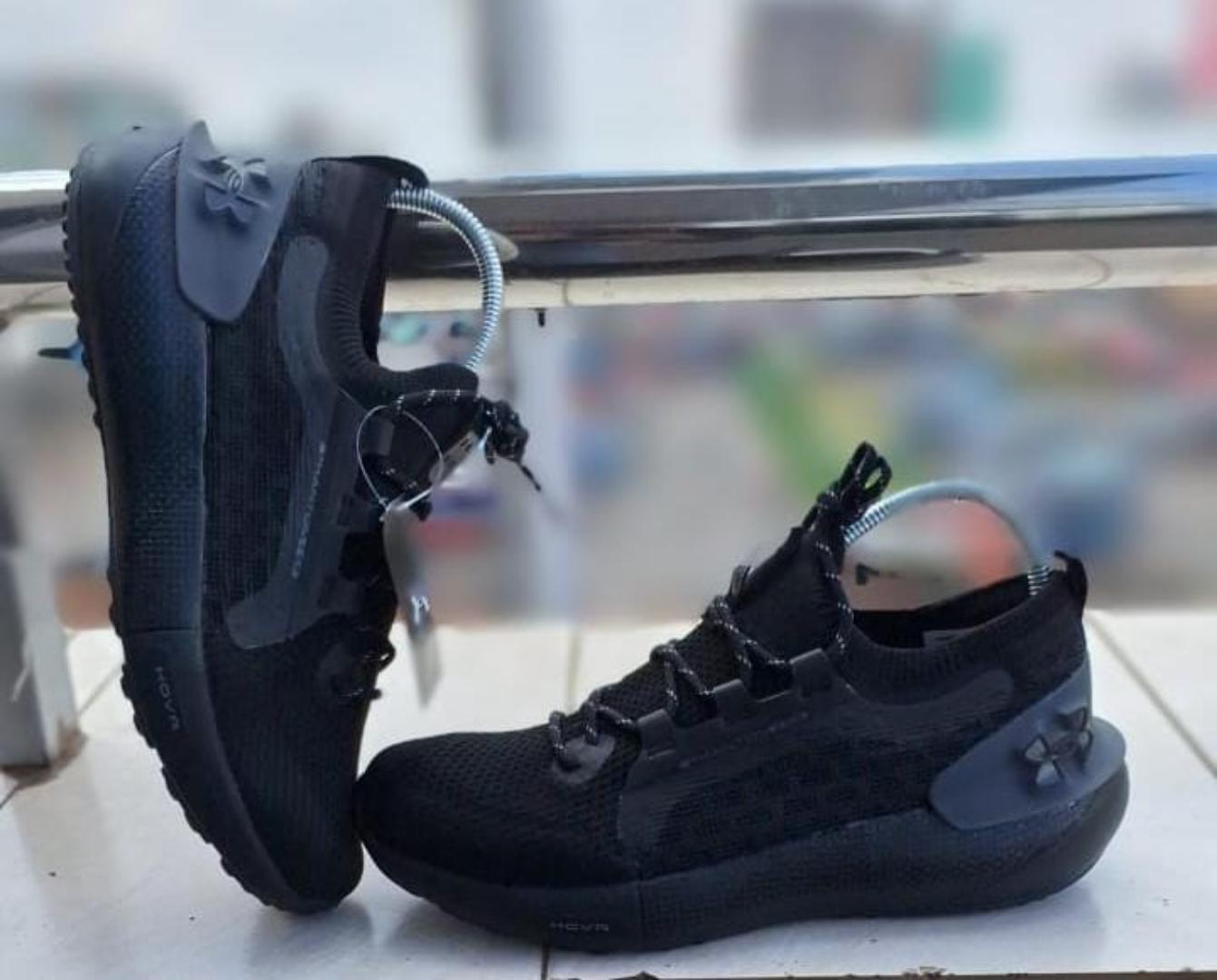 Under Armour HOVR Phantom