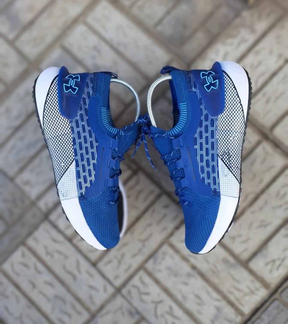 Under Armour HOVR Phantom