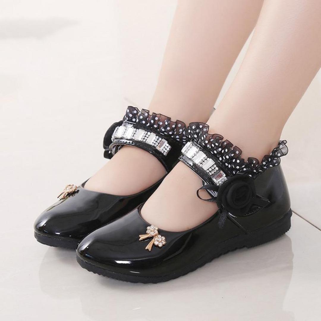 Fancy doll shoes