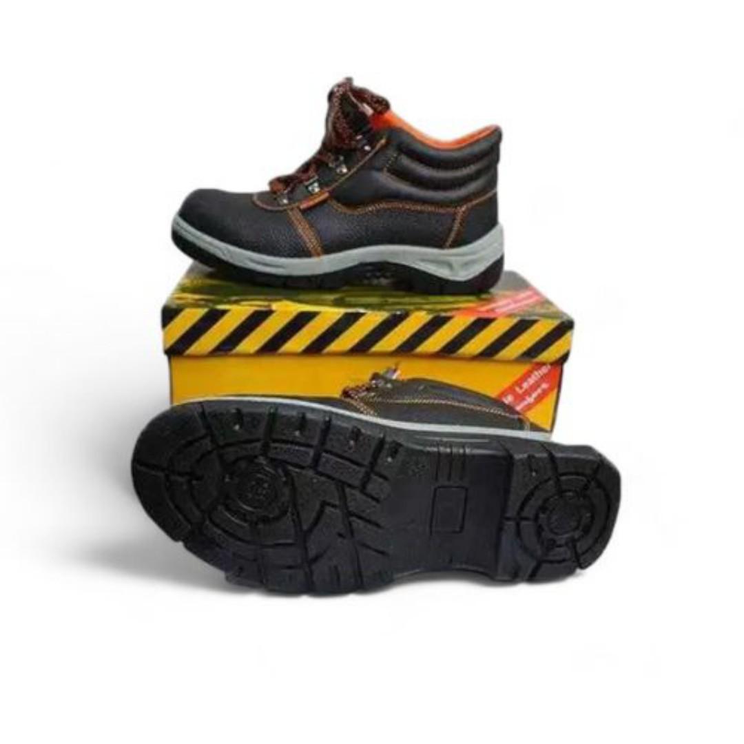 Ultimate Safety and Comfort: Generic Home and Industrial High-Quality Anti-Slip Safety Boots  Step into unparalleled safety and comfort with our Generic Home and Industrial High-Quality Anti-Slip Safe