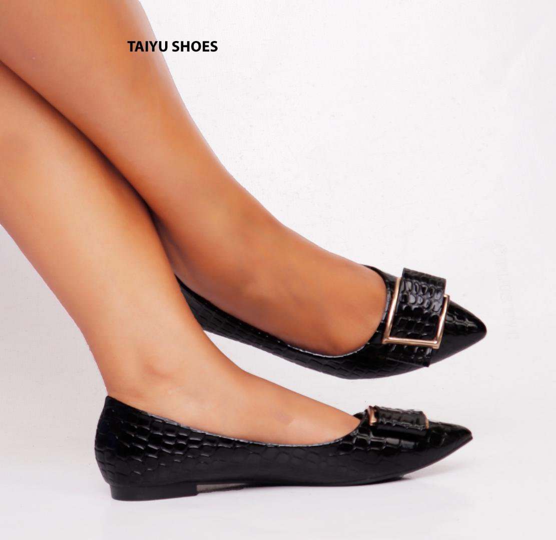 Taiyu Ladies Quality Flat Official Women Shoes