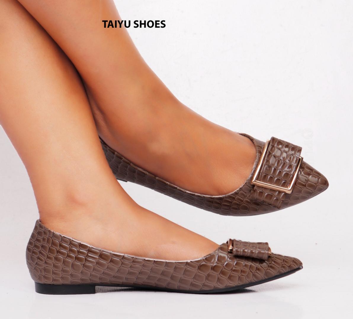 Taiyu Ladies Quality Flat Official Women Shoes