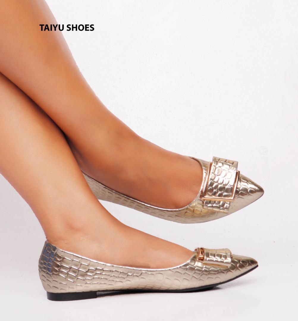 Taiyu Ladies Quality Flat Official Women Shoes