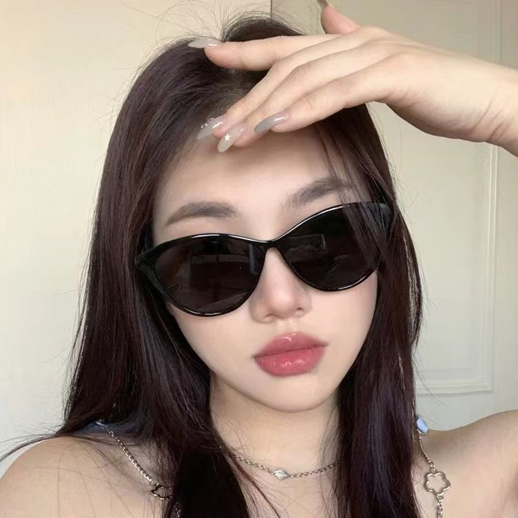 Korean version cat eye sunglasses for women, ultra light, fashionable, UV resistant, big face, slimming, spicy girl, retro sunglasses, sun shading